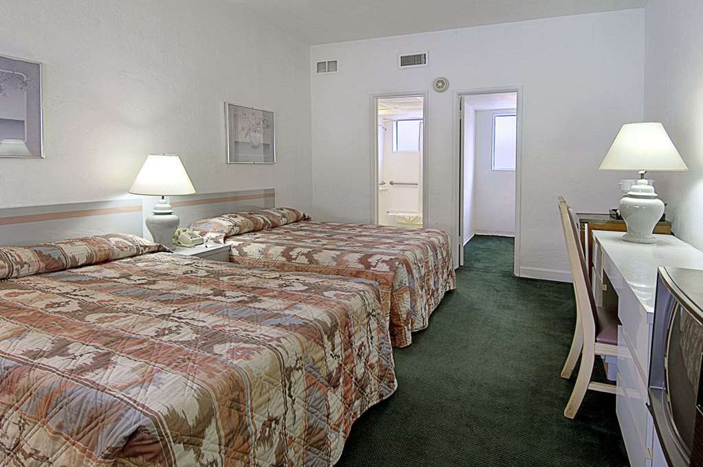 Travelodge Monaco Beach Resort Sunny Isles Beach Ruang foto